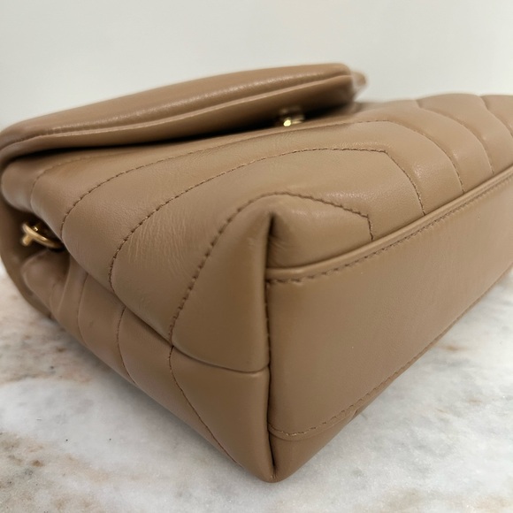 **SOLD** Saint Laurent (YSL) Toy Loulou bag - Picture 6 of 10